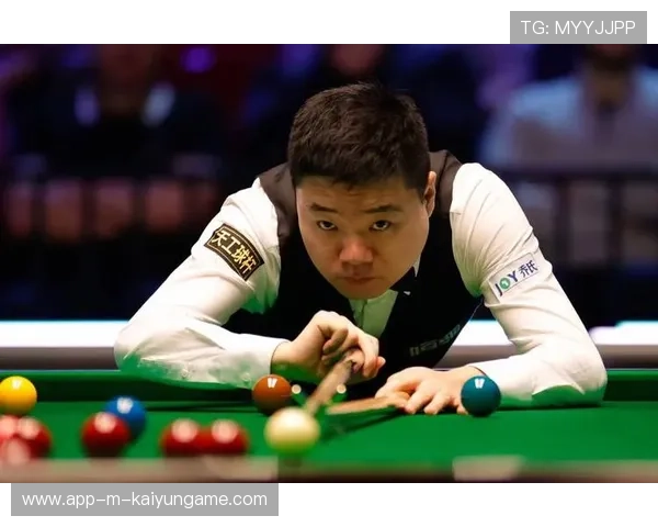 斯诺克世锦赛高潮迭起，高手逐鹿一决高下，斯诺克世锦赛破百